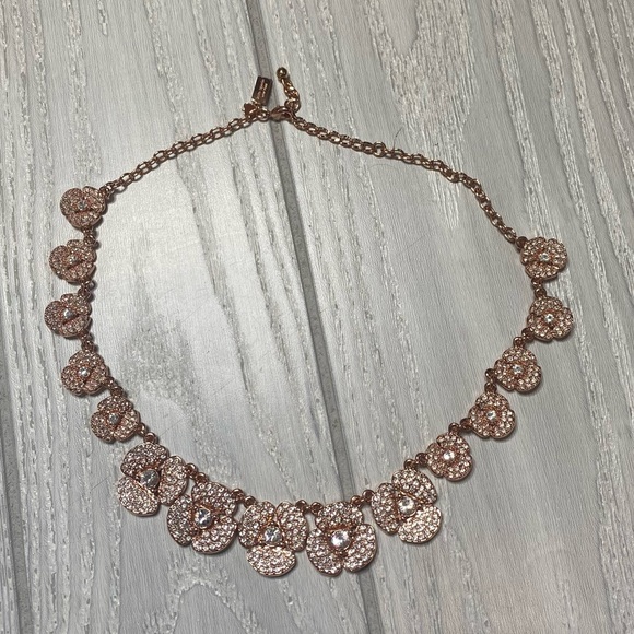KATE SPADE WOMENS DISCO PANSY ROSE GOLD PAVE CRYSTALS FLORAL NECKLACE